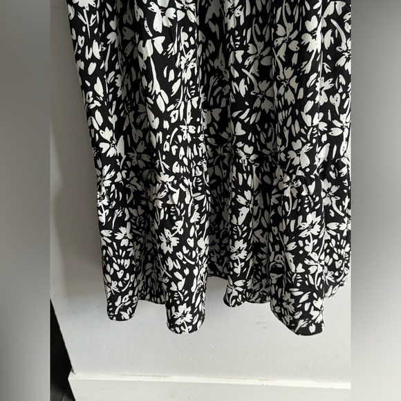 Black and white, small floral maxi dress. Lightweight. Stretchy. - Picture 4 of 7